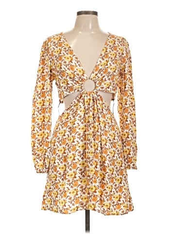 Forever 21 Casual Dress (view 1)