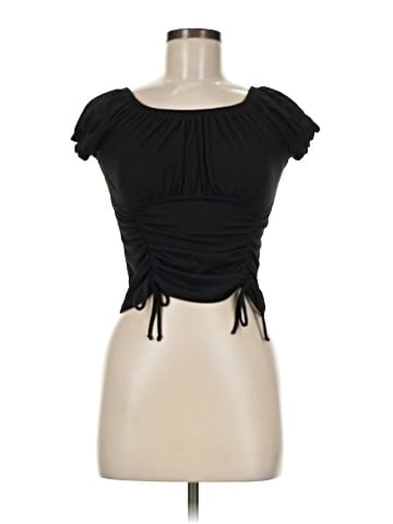 Free Kisses Short Sleeve Top (view 1)