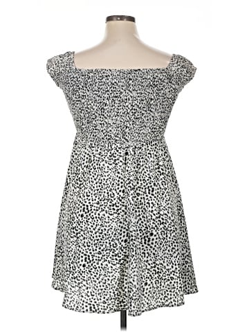 Simplee Casual Dress (view 2)
