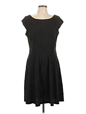 Signature by Robbie Bee Casual Dress (view 1)