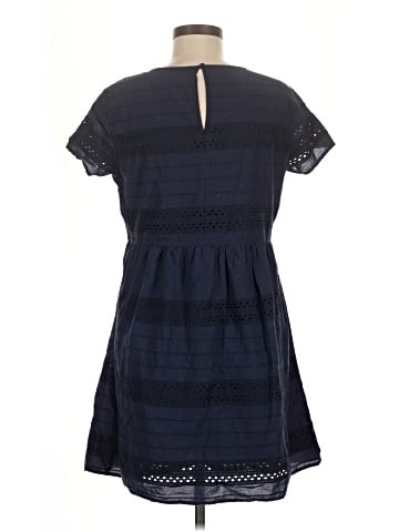 Old Navy Casual Dress (view 2)