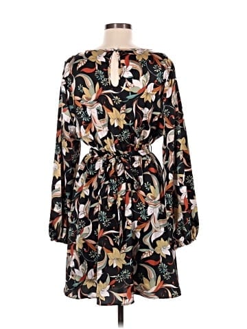 Pixi + Ivy Casual Dress (view 2)