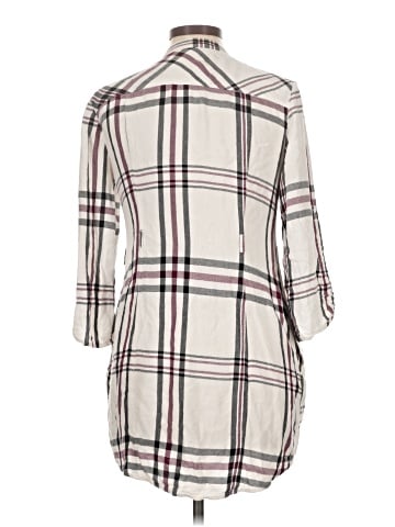 Guess 3/4 Sleeve Button-Down Shirt (view 2)
