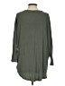 Carly Jean Green Pullover Sweater Size XS - photo 2
