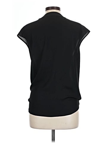 Trouve Sleeveless Blouse (view 2)