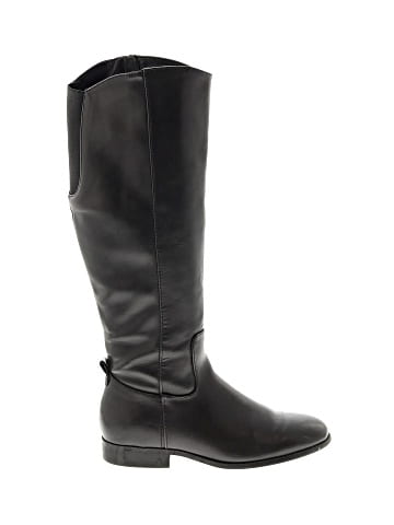 Universal Thread Boots (view 1)