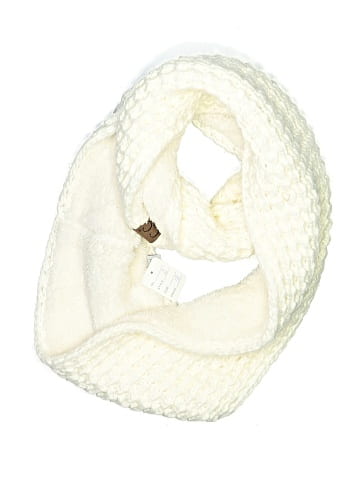 C.C Exclusives Scarf (view 1)