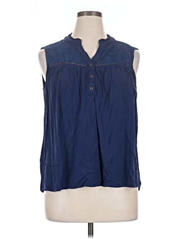 NY Collection Sleeveless Blouse (view 1)