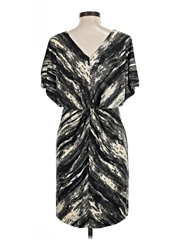 Suzi Chin for Maggy Boutique Casual Dress (view 2)
