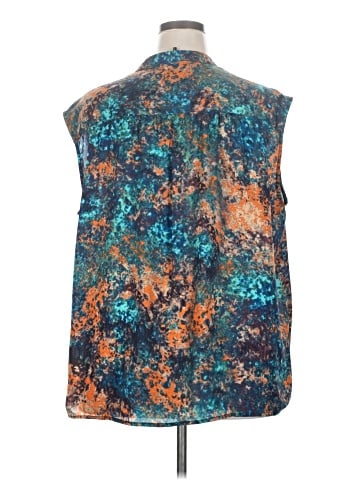 Daisy Fuentes Sleeveless Blouse (view 2)