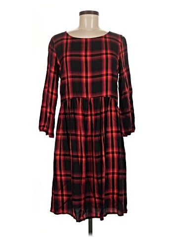 Old Navy Casual Dress (view 1)