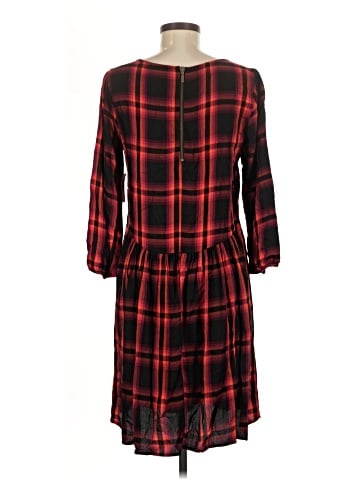 Old Navy Casual Dress (view 2)