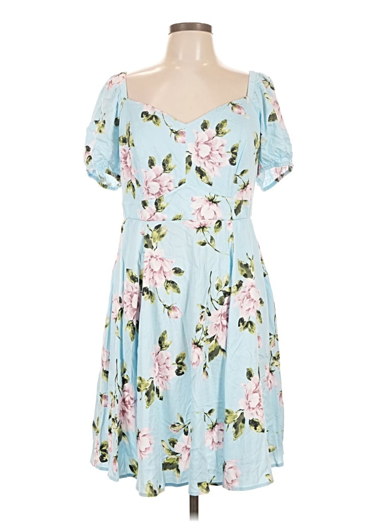 Pre-owned Torrid Casual Dress In Blue