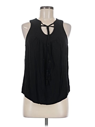 Elle Sleeveless Blouse (view 1)