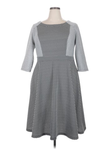 Molly & Isadora Casual Dress (view 1)