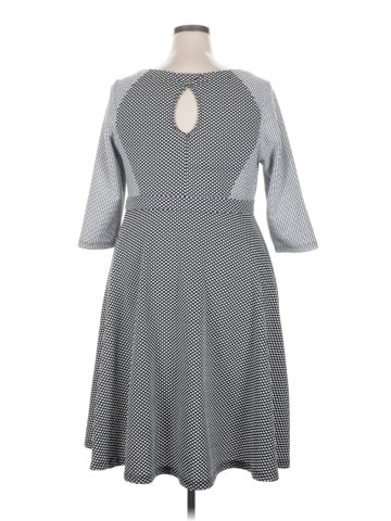 Molly & Isadora Casual Dress (view 2)
