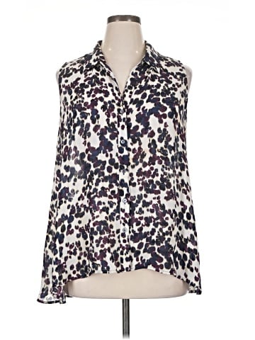 Nic + Zoe Sleeveless Button-Down Shirt (view 1)