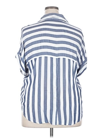 Crown & Ivy 3/4 Sleeve T-Shirt (view 2)
