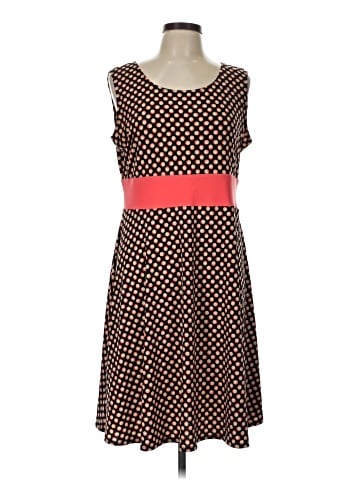 Danny And Nicole Casual Dress (view 1)