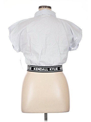 Kendall & Kylie Short Sleeve Blouse (view 2)