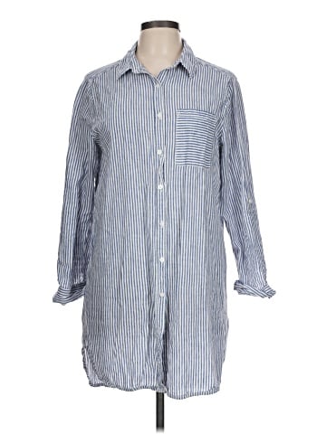Velvet Heart 3/4 Sleeve Button-Down Shirt (view 1)