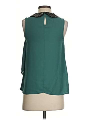 Soprano Sleeveless Blouse (view 2)