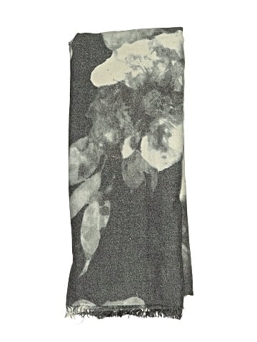 Joy Susan Scarf (view 2)