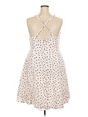 Hutch Casual Dress (view 2)