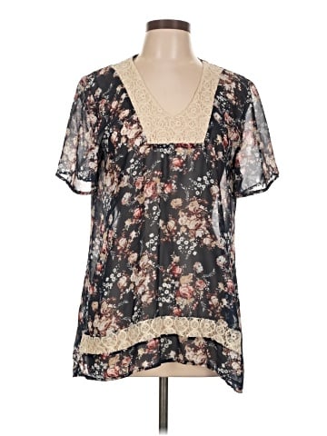 About A Girl Short Sleeve Blouse (view 1)