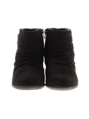 Solanz Ankle Boots (view 2)