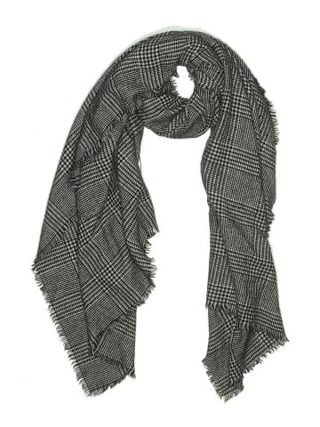Zara Scarf (view 1)