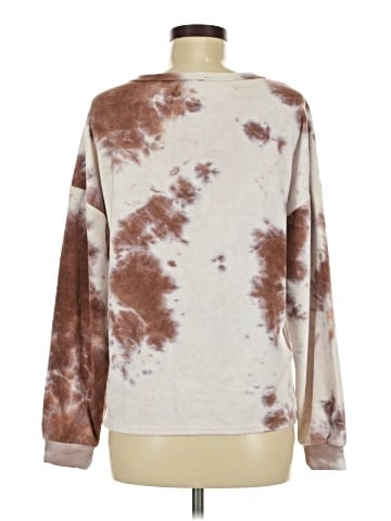 Akaiv Pullover Sweater (view 2)