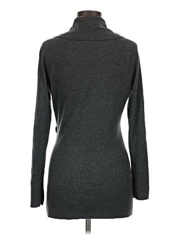 Cache Turtleneck Sweater (view 2)