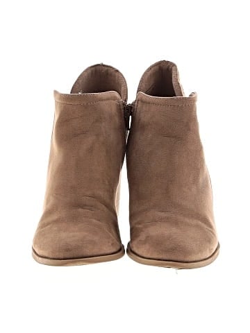 Madden Girl Ankle Boots (view 2)