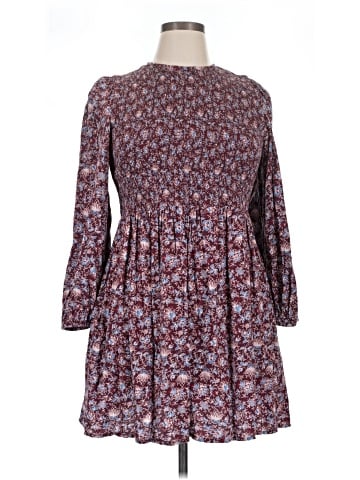 Old Navy Casual Dress (view 1)