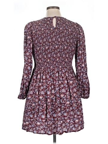 Old Navy Casual Dress (view 2)