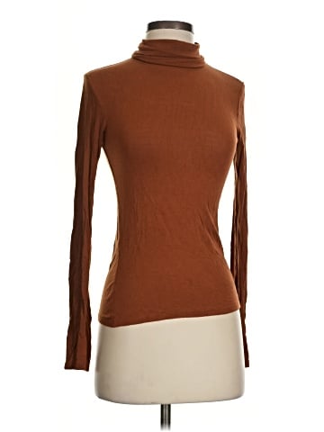 Active Basic Long Sleeve Top (view 1)