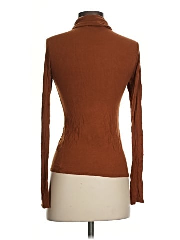 Active Basic Long Sleeve Top (view 2)