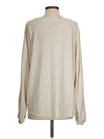Urban Outfitters Long Sleeve T-Shirt (view 2)