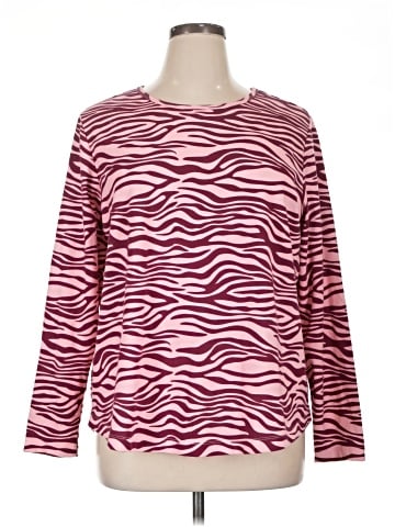 Vicki Wayne Long Sleeve T-Shirt (view 1)