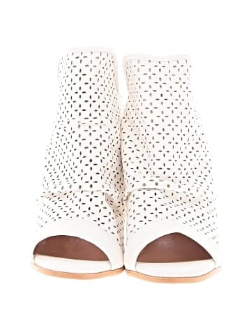 Maurices Sandals (view 2)