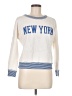 Abercrombie & Fitch Ivory Pullover Sweater Size M (estimated) - photo 1