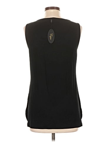 Cupio Sleeveless Top (view 2)
