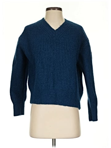 Uniqlo Pullover Sweater (view 1)