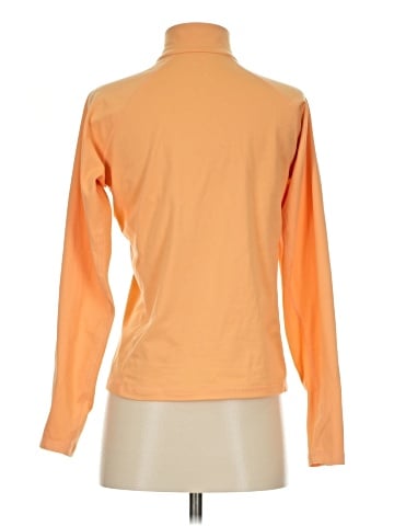 Mountain Hardwear Sweatshirt (view 2)