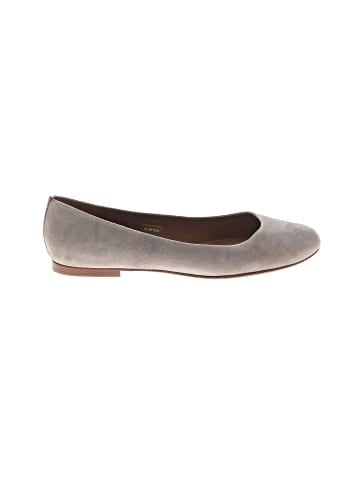 Margaux Flats (view 1)