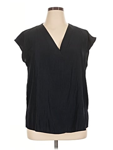 Lola & Sophie Short Sleeve Blouse (view 1)