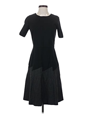Elie Tahari Casual Dress (view 1)