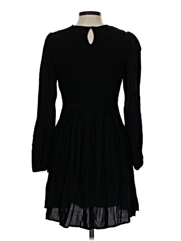Old Navy Casual Dress (view 2)