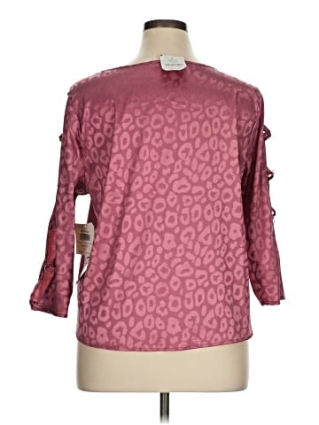 retrology 3/4 Sleeve Top (view 2)